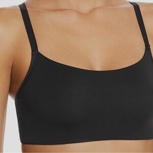 Natori Black Nylon Stretch Convertible Strap Bralette Size Large Used